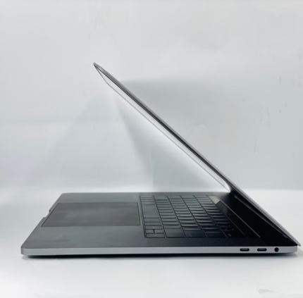 Apple Macbook Pro 2017 A1706 13 inch , intel core i5-3.1GHz, 16GB RAM, 500GB SSD Touch Bar, Space Gray - Image 3